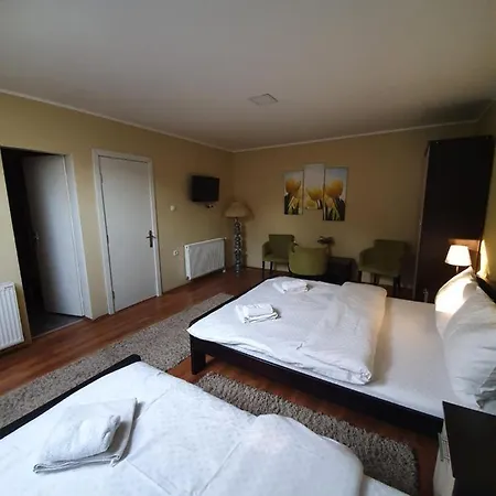 Mines Aparthotel *