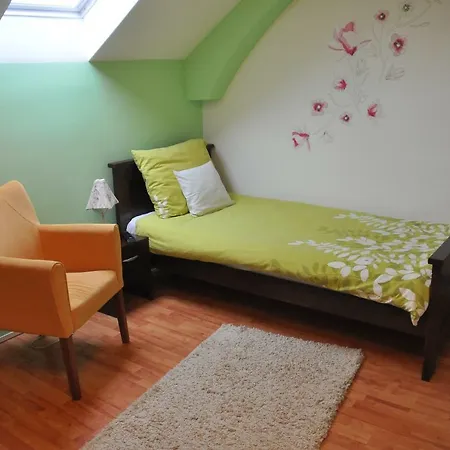 Ξενοδοχείο με διαμερίσματα Mines